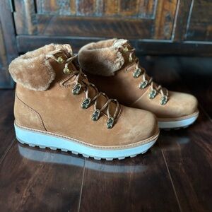 Samuel Hubbard Women’s Cozy Brown Leather Faux-Fur-Lined Winter Boots NWOT